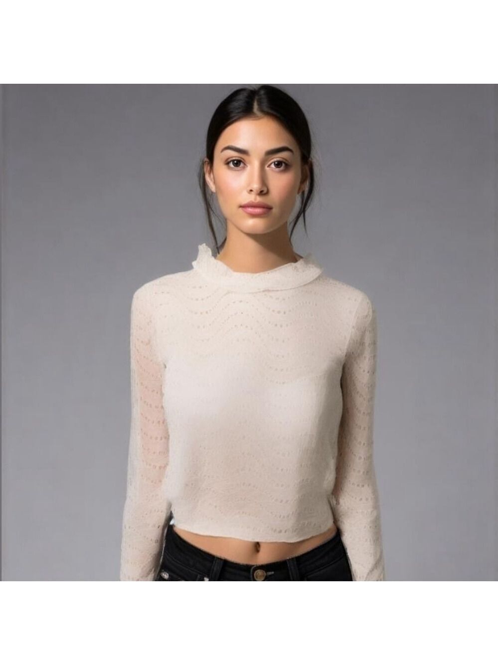Missguided White Broderie Anglaise Long Sleeve Open Back Blouse